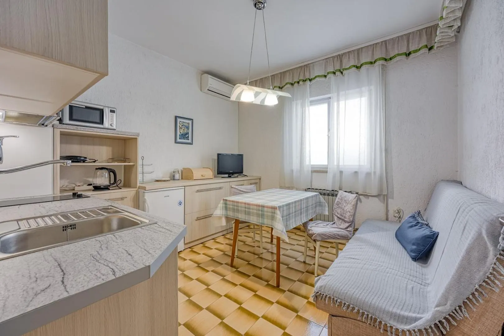 Guest house Apartments Gina Porec